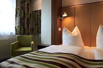 Alea Hotell 3*
